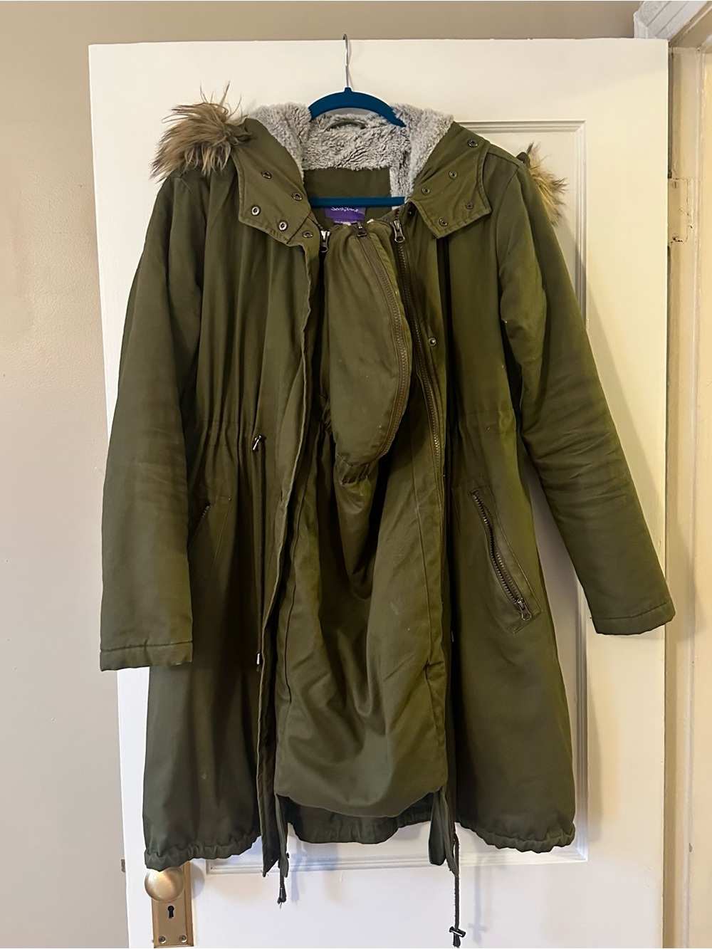 Seraphine Penelope Baby Wearing Coat 3 in 1 Green Maternity Fur Lined Parka 10 - Picture 2 of 12